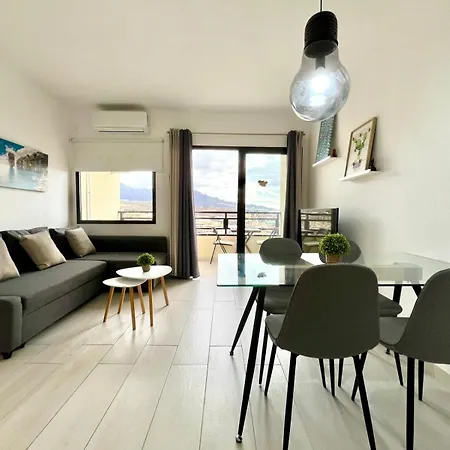 Paraiso Sea View Apartament *