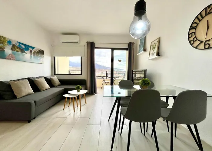 Paraiso Sea View Apartment *